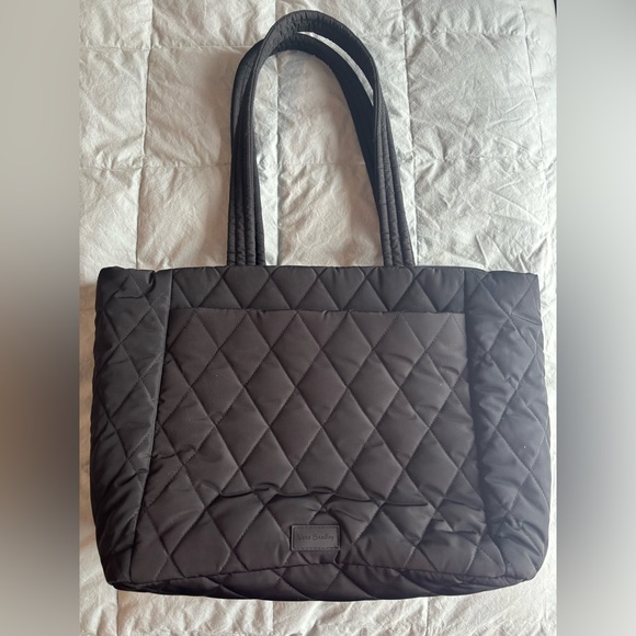 Vera Bradley Handbags - Vera Bradley black Quilted laptop Tote